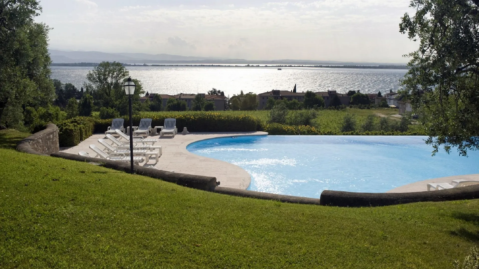 דירה דסנזאנו דל גארדה Residence Castello Belvedere
