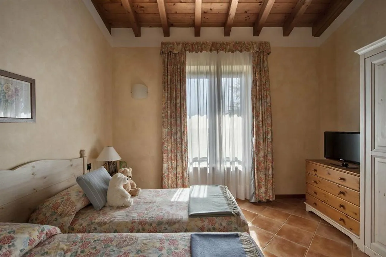 דסנזאנו דל גארדה Residence Castello Belvedere