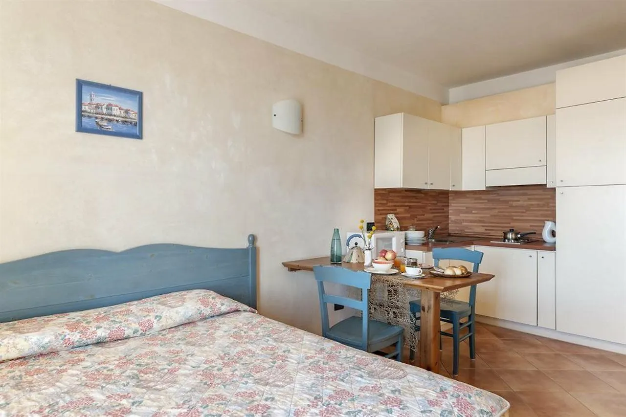 דסנזאנו דל גארדה Residence Castello Belvedere 0*, דסנזאנו דל גארדה איטליה